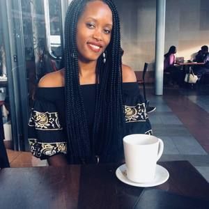 Meet your Posher, Noella